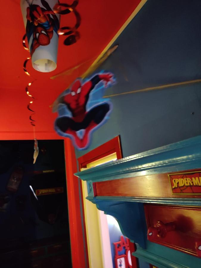Hotel Spiderman House à Catane Extérieur photo