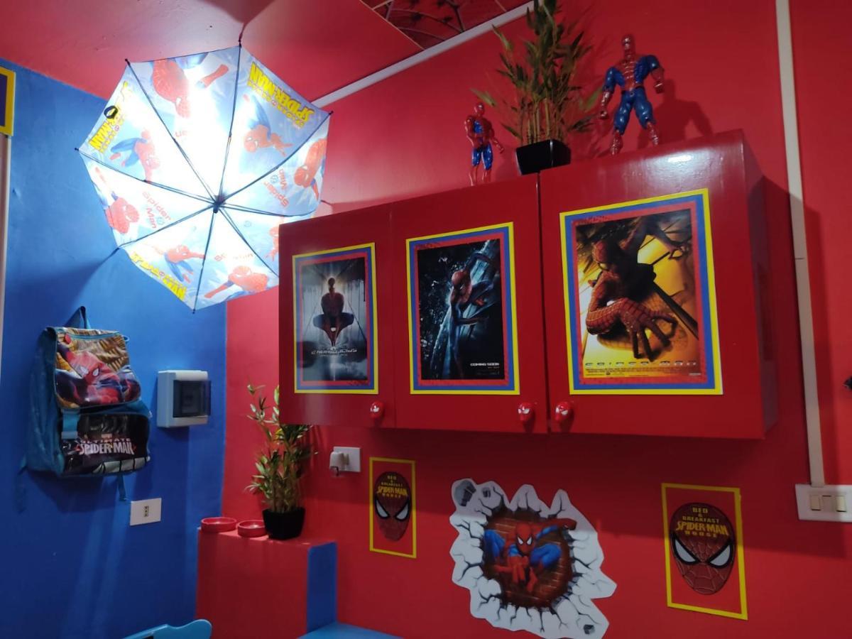 Hotel Spiderman House à Catane Extérieur photo